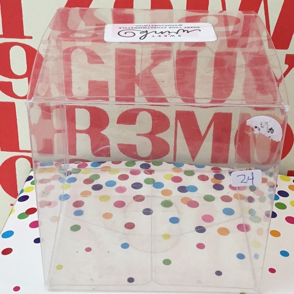 Sweet Wink Birthday Crown (one), NEW IN BOX - Picture 2 of 2